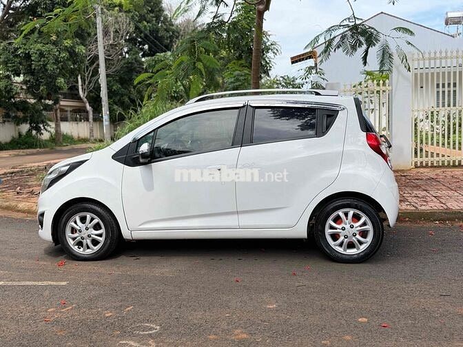 Chevrolet Spark 2017 Số sàn Trắng