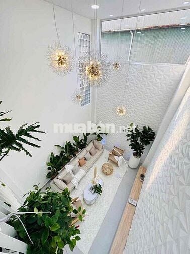 Nhà Phố Có Thang Máy Lê Đức Thọ (4x15m) 3 Lầu 5PN Có Phòng Xông Hơi