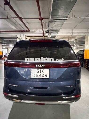 Kia Carnival 2.2D Signature 2022 Xanh 7 chỗ