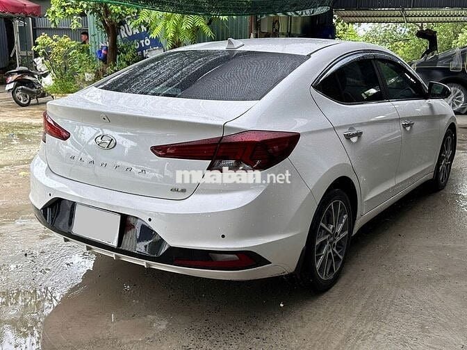 Huyndai Elantra sx 2022 2.0 GLS
