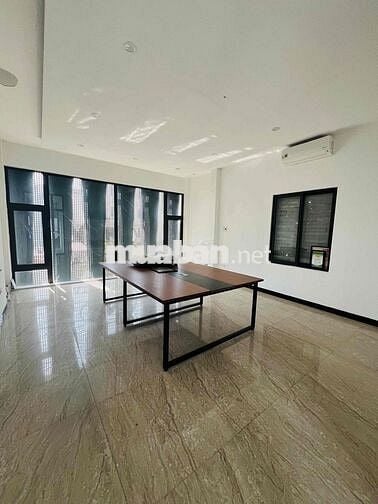 CHO THUÊ TOÀ NHÀ 4 TẦNG - GẦN GÓC NGÃ 4 LÊ THANH NGHỊ