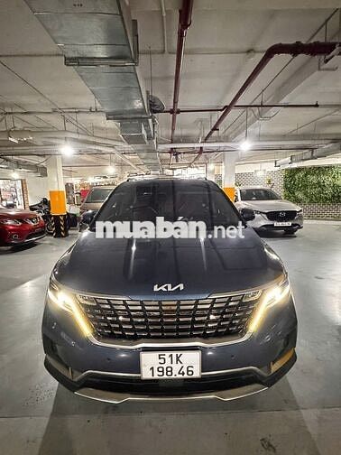 Kia Carnival 2.2D Signature 2022 Xanh 7 chỗ