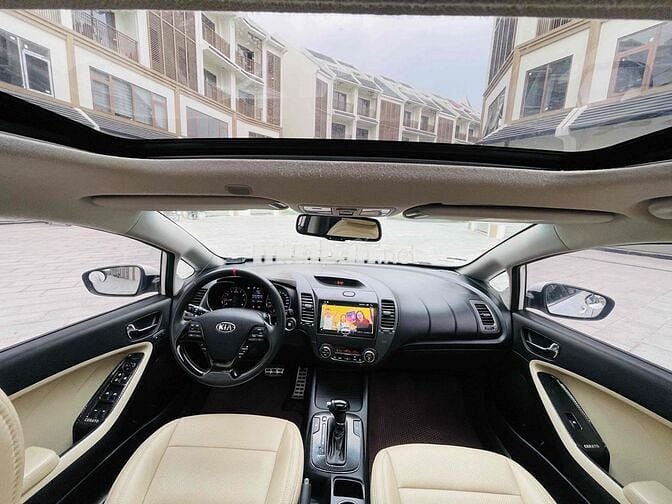 Kia Cerato 2.0 AT SX 2017