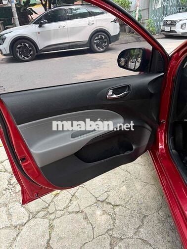 Kia Soluto 2022 Đỏ 5 chỗ