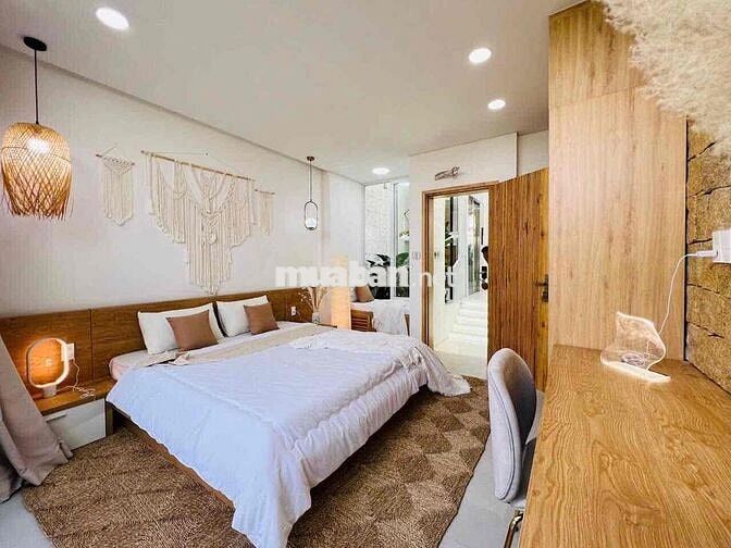 Nhà Phố Có Thang Máy Lê Đức Thọ (4x15m) 3 Lầu 5PN Có Phòng Xông Hơi