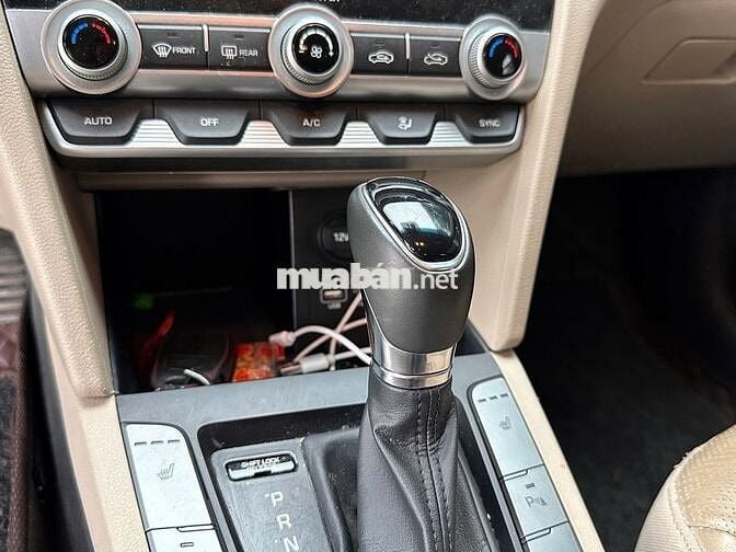 Huyndai Elantra sx 2022 2.0 GLS