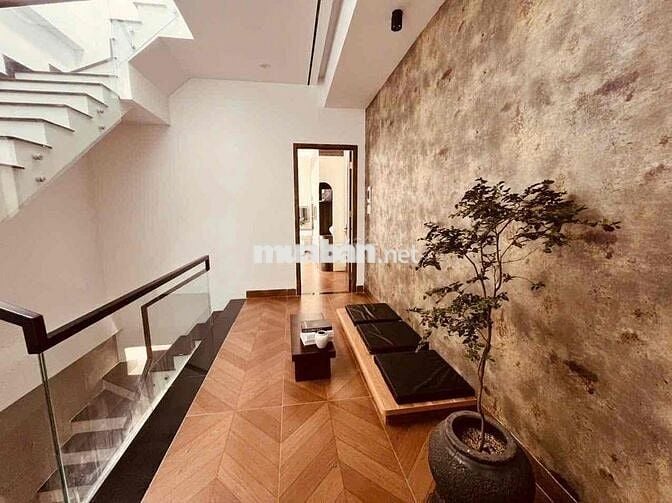 Cho thuê nhà kiệt 408 Trưng Nữ Vương, Hải Châu, 3PN full nội thất