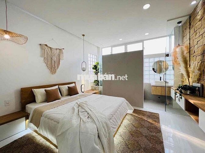 Nhà Phố Có Thang Máy Lê Đức Thọ (4x15m) 3 Lầu 5PN Có Phòng Xông Hơi