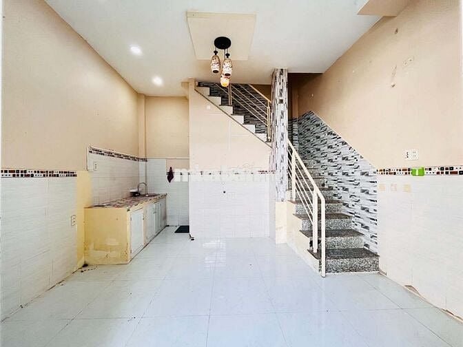 BÙI VĂN BA Q7- 3 LẦU ĐÚC- 22m2 NGANG 4,2- CHỈ 3 TỶ nhỉnh
