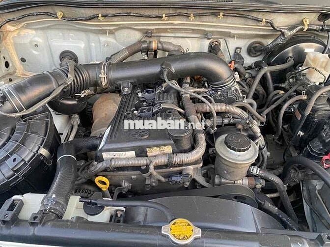 Toyota Fortuner TRD 2015 tu động 1 cầu