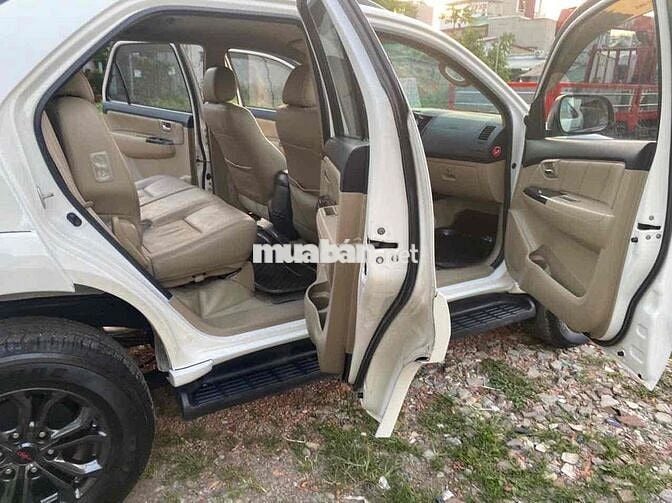Toyota Fortuner TRD 2015 tu động 1 cầu