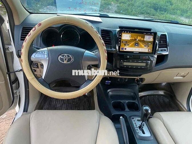 Toyota Fortuner TRD 2015 tu động 1 cầu