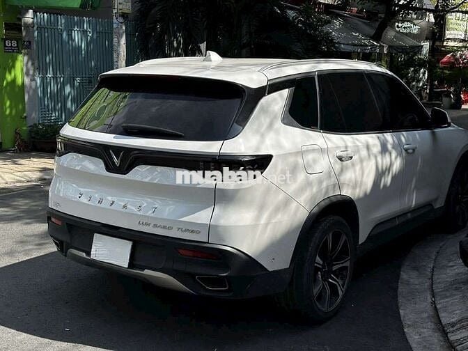 Vinfast Lux SA bản Full Siêu đẹp ạ.