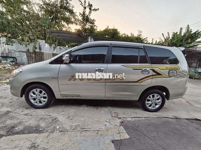 Toyota Innova 2.0G 2008 Số sàn