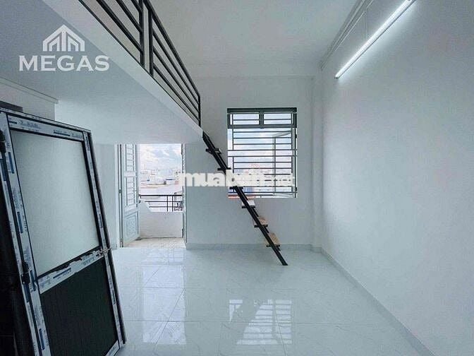 LÊ VĂN SỸ - GIÁ "MỀM" CHO TIỂU TIỂU SINH VIÊN