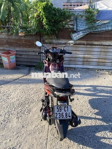 Yamaha Novo 5 Cam đen