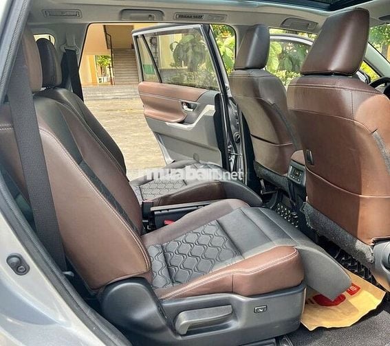 TOYOTA INNOVA HYBRID HEV 2024 (XĂNG + ĐIỆN)