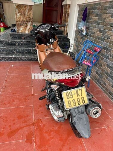 Yamaha Novo 4 Tự động Nâu, Vàng đồng