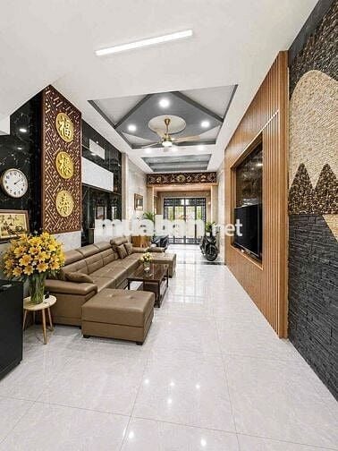 cầm bán gấp nhà mặt tiền ta 19A nhà 1 tr 2 lầu st