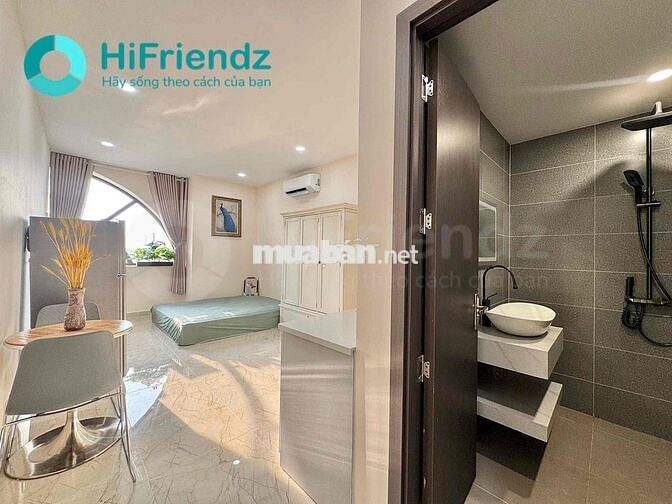Cho thuê căn hộ cao cấp ngay tại Vạn Phúc - view cửa sổ lớn siêu chill
