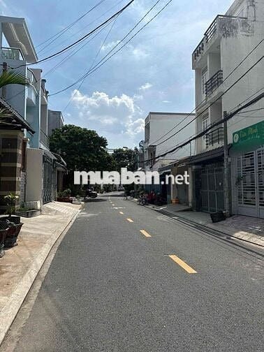 cầm bán gấp nhà mặt tiền ta 19A nhà 1 tr 2 lầu st