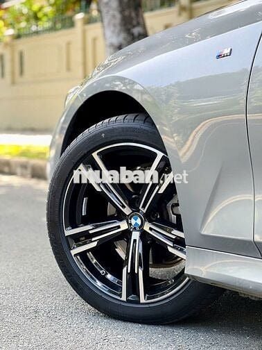 BMW 320 MSPORT 2025 Sporty Grey 7.000 km