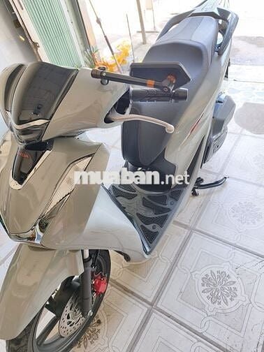 Honda SH125i ABS 2024 Xám 15000 km
