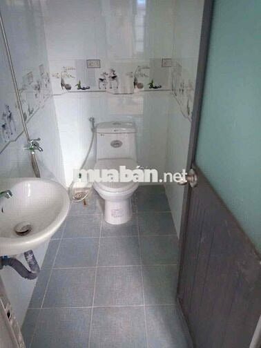 Nhà cấp 4 cho thuê hxh Nơ Trang Long, p7, Bình Thạnh | trống suốt 1wc