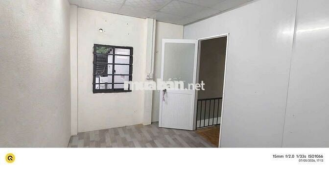 HẺM XE HƠI DTSD 150M² TRỆT GÁC PK 3PN HẺM HÔNG CỮA HẬUTT SÂN CỔNG RỘNG