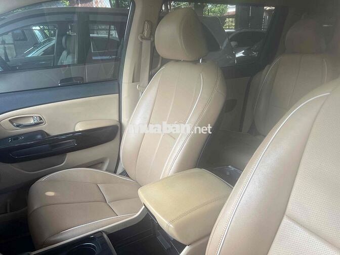 Kia Sedona 2018 Dầu Tự động Đỏ Nhập khẩu