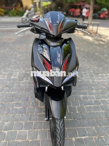 Honda Air Blade 2017 Đen mù xe đẹp máy rin êm