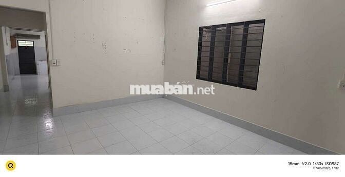 HẺM XE HƠI DTSD 150M² TRỆT GÁC PK 3PN HẺM HÔNG CỮA HẬUTT SÂN CỔNG RỘNG