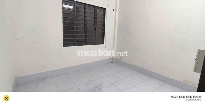 HẺM XE HƠI DTSD 150M² TRỆT GÁC PK 3PN HẺM HÔNG CỮA HẬUTT SÂN CỔNG RỘNG