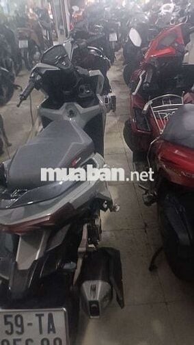 Honda Vario 150 Xám Việt Nam