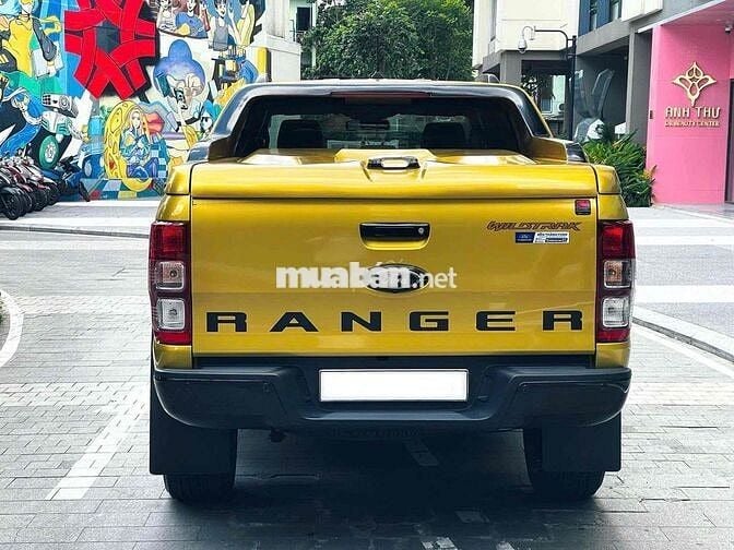Ford Ranger Wildtrak 2022 Vàng 29.000 km