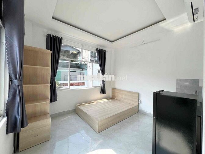 Thuê ngay phòng 25m2 ánh sáng tự nhiên ngay chợ Bà Chiểu giáp Quận 1,3