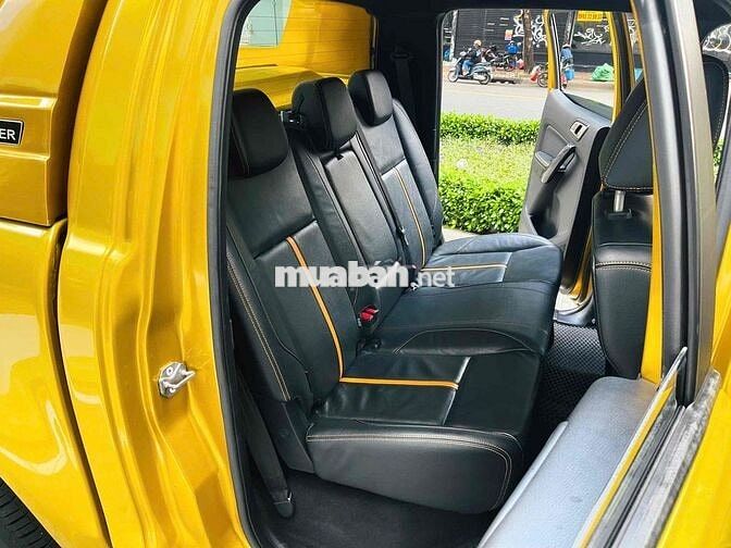 Ford Ranger Wildtrak 2022 Vàng 29.000 km
