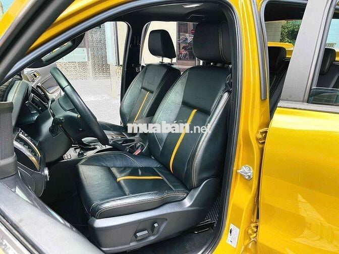 Ford Ranger Wildtrak 2022 Vàng 29.000 km