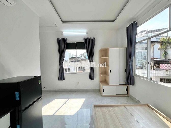 Thuê ngay phòng 25m2 ánh sáng tự nhiên ngay chợ Bà Chiểu giáp Quận 1,3