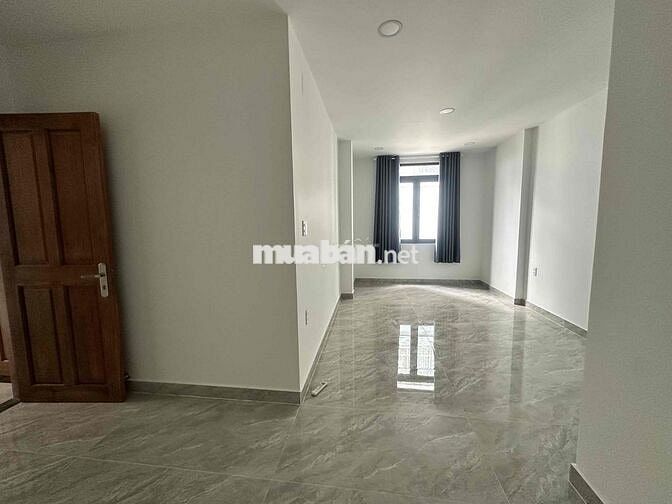 PHÒNG CAO CẤP THUẬN TIỆN DI CHUYỂN VẠN PHÚC - BÌNH THẠNH - ĐH CĐ