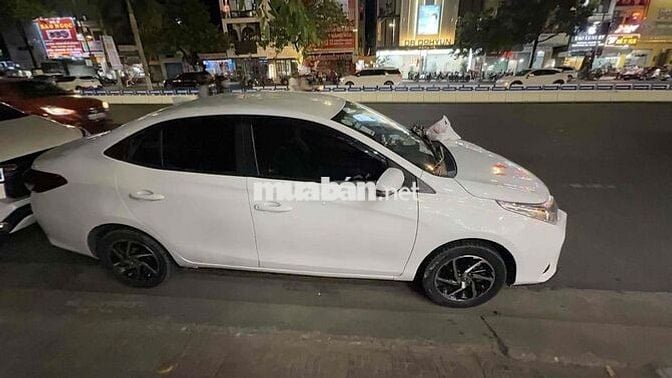 Toyota Vios 2022 Trắng 130.000 km