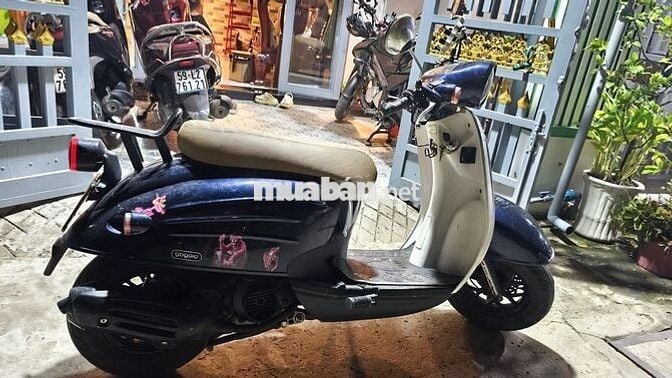 Xe máy 50cc Gogo Xanh trắng