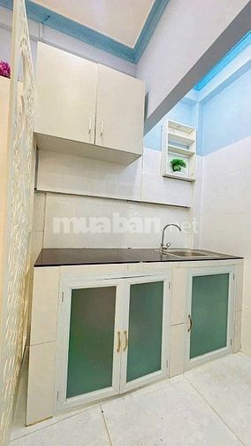 Nhà 2 Lầu Gần Ngay AEON Q8 Giá Cực Tốt