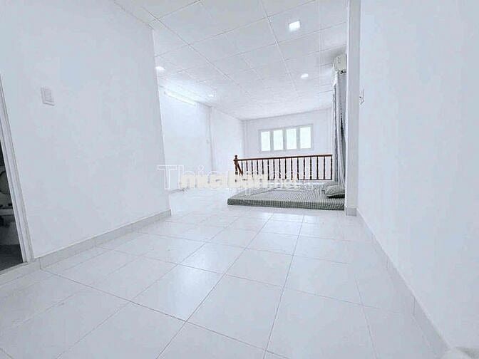 Nguyên căn nhà mới full nt gần lotter quận 7