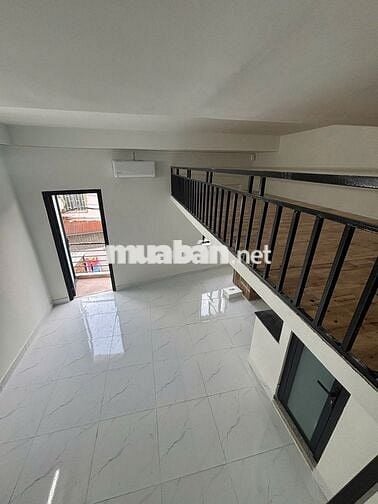 Cho thuê căn hộ phòng trọ 30 m2 tại góc Phan Đăng Lưu và Nơ Trang Long