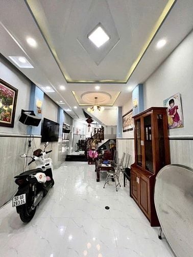 CĂN 1: BÁN NHÀ HẺM 3M (BG) HẬU GIANG, P.11, Q6, 6.8 TỶ.