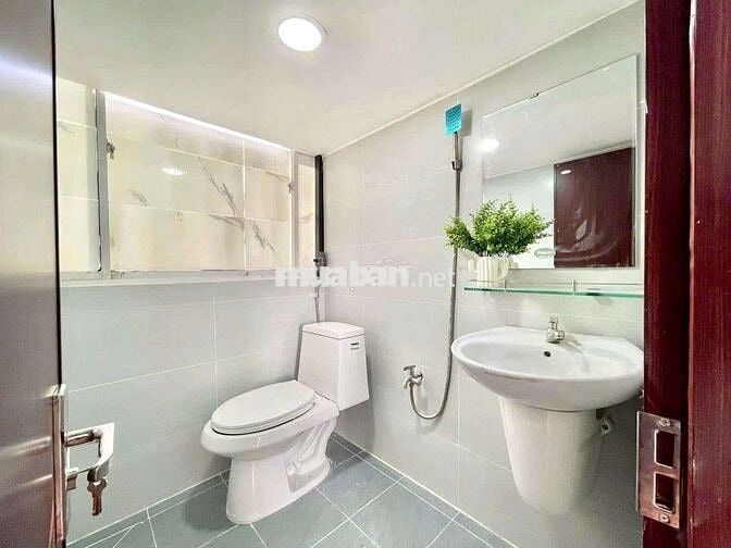 🏙️ DUPLEX VIEW KÍNH CỰC CHILL – NGUYỄN CHÍ THANH, Q5