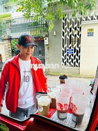 Tuyển Nhân Viên Bán Cà Phê Di Động