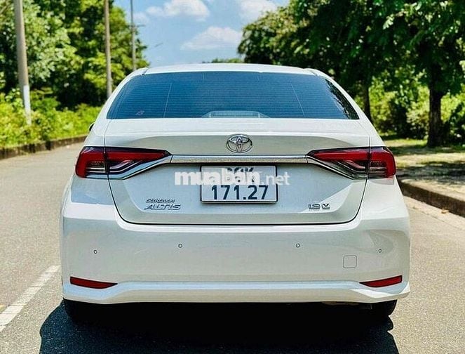 Toyota Corolla Altis 1.8V 2022 Trắng