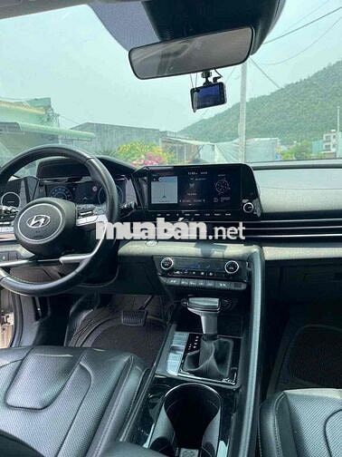 Hyundai Elantra 2022 Trắng 58.000 km